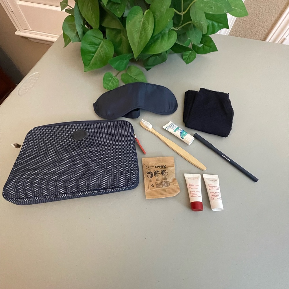Air France Amenity Bag NWT